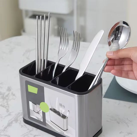 Pot ustensiles cuisine  